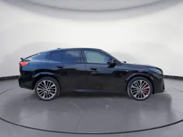 X2 M35i xDrive Kamera Keyless 20' Inconic Glow