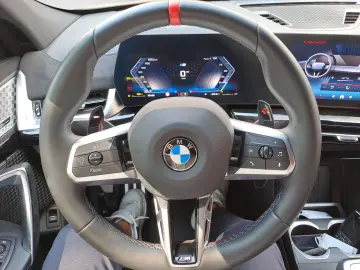 X2 M35i xDrive Kamera Keyless 20' Inconic Glow