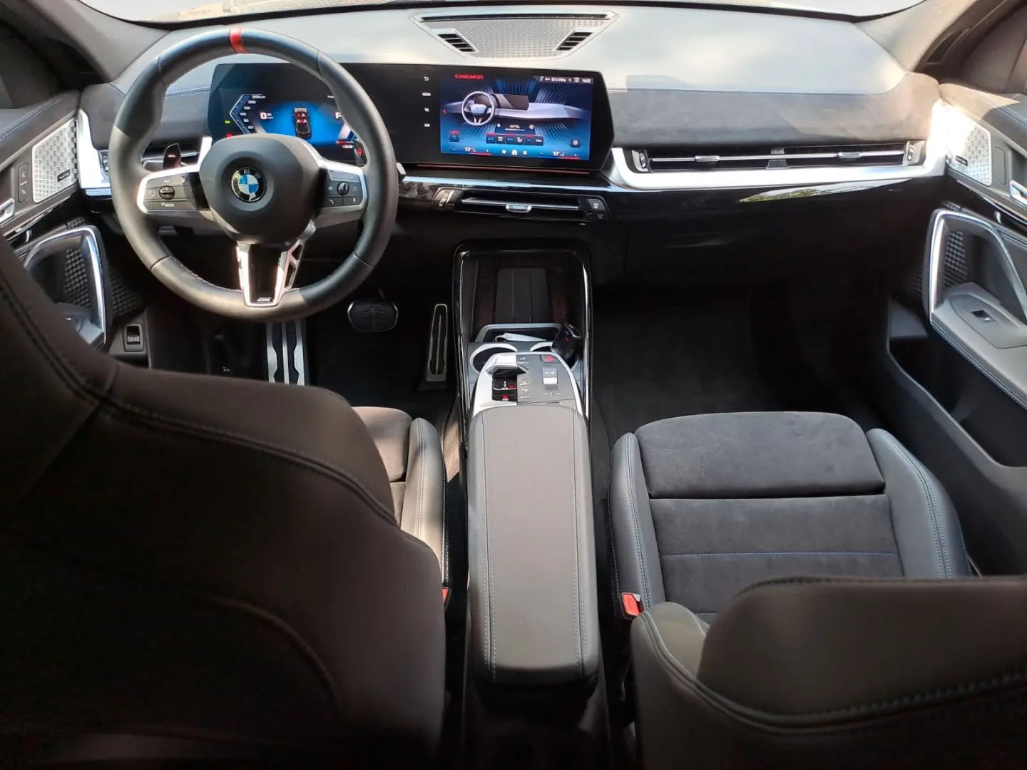 X2 M35i xDrive Kamera Keyless 20' Inconic Glow
