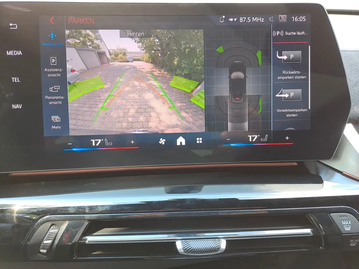 X2 M35i xDrive Kamera Keyless 20' Inconic Glow