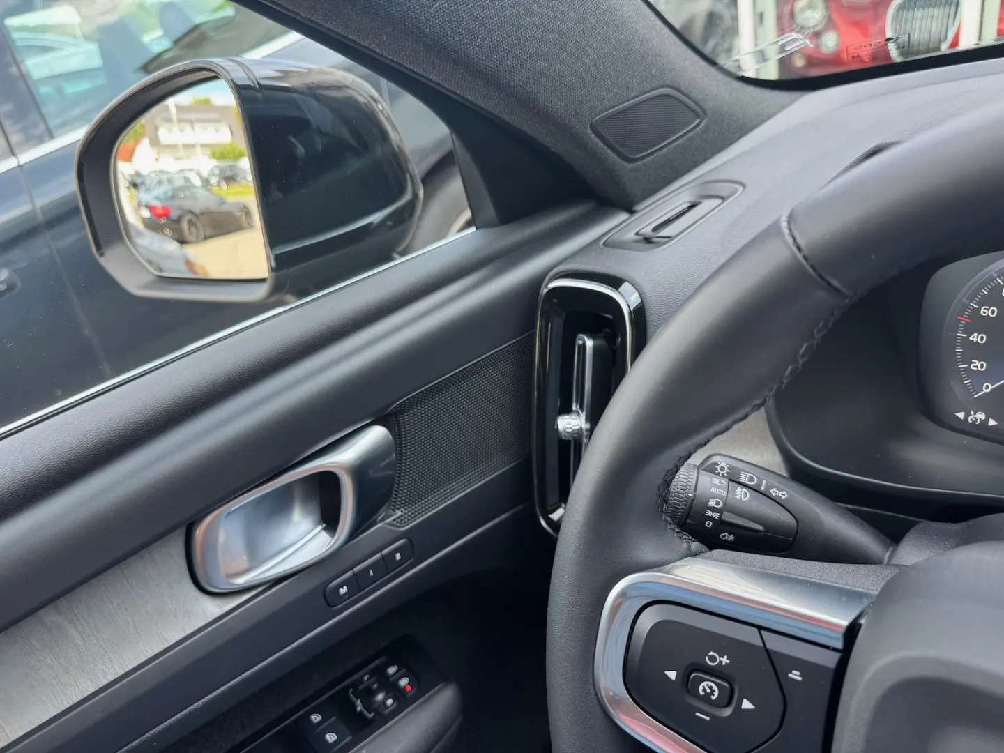 XC40 B5*AWD*Inscription*Standhzg*ACC*RKamera*PDC