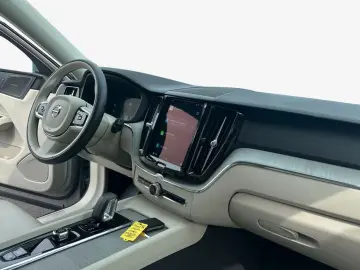 XC60 B5 B AWD Core GJR SiH WINTER FIS LED