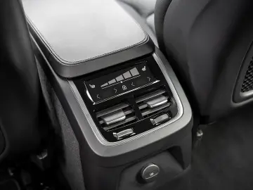 XC90 T8 AWD Bright