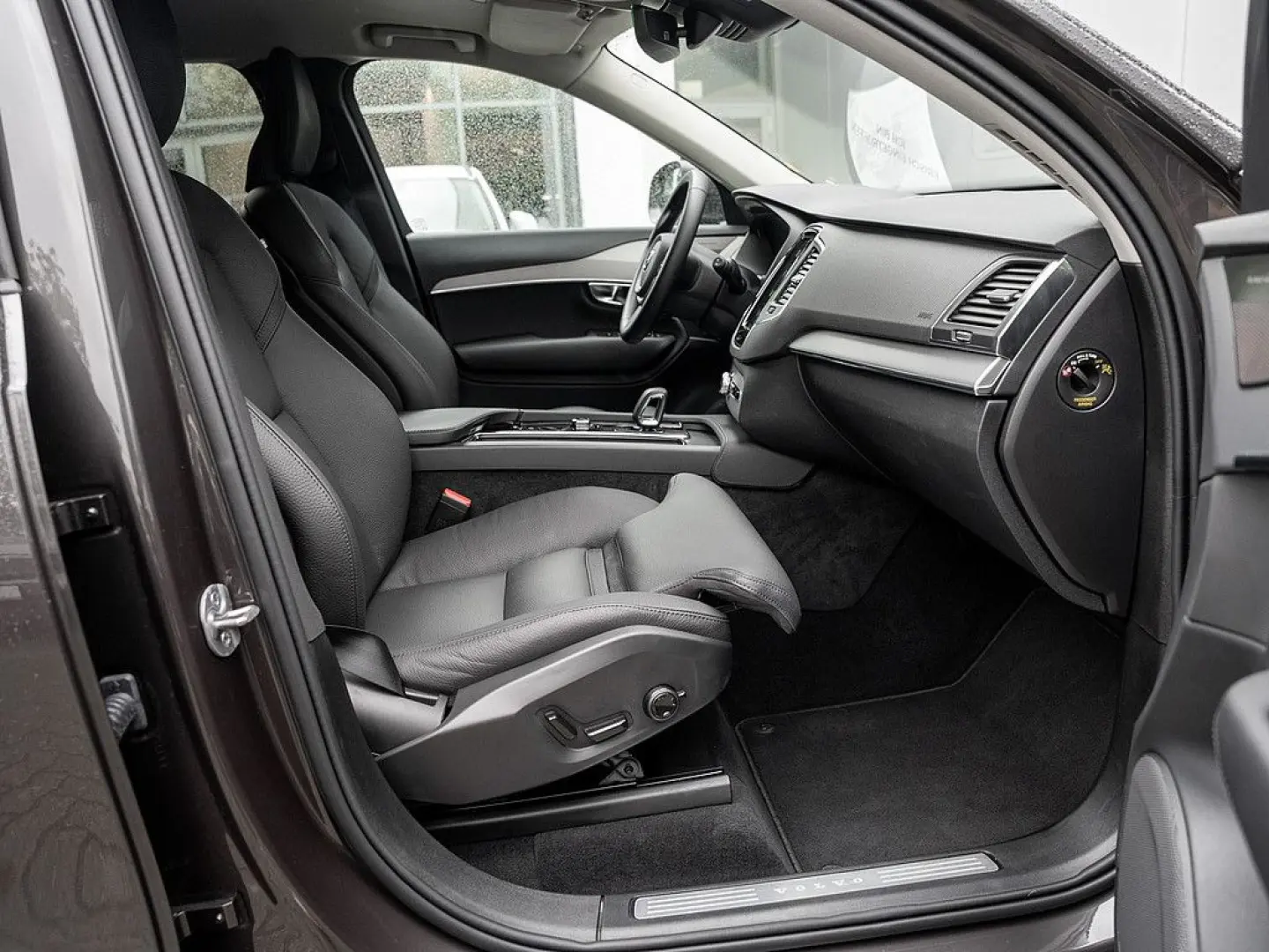 XC90 T8 AWD Bright