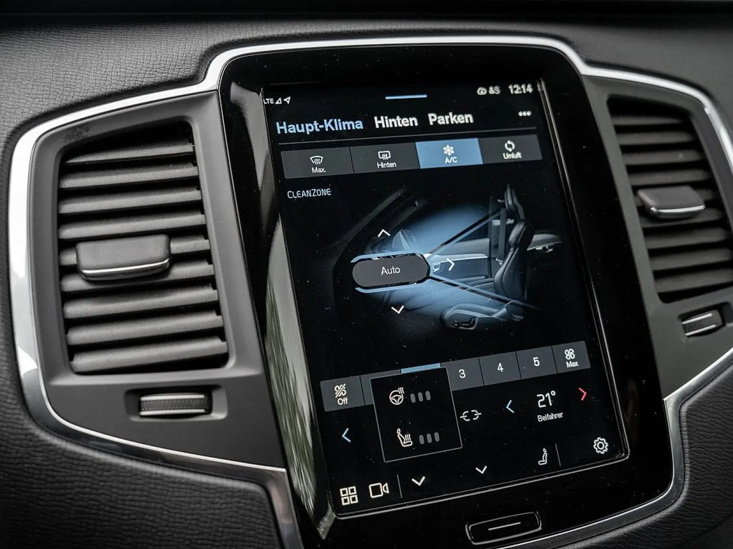 XC90 T8 AWD Bright