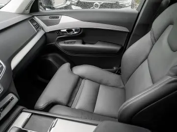 XC90 T8 AWD Bright