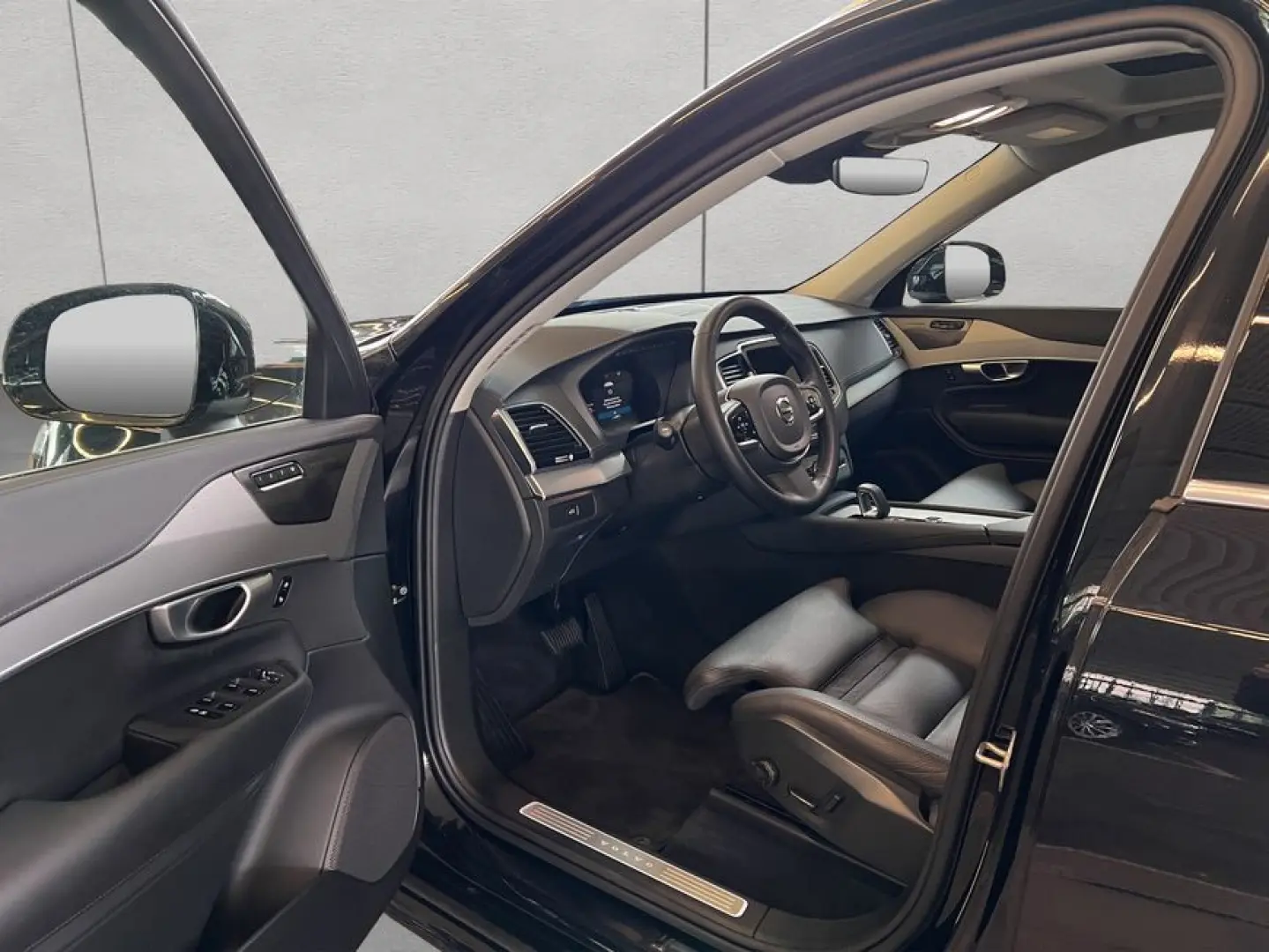 XC90 B5 AWD Plus-Bright 7S Glasd Standh 360° AHK