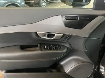 XC90 B5 AWD Plus-Bright 7S Glasd Standh 360° AHK