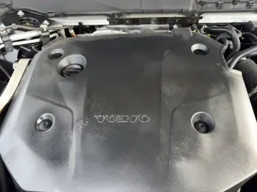 XC90 B5 AWD Plus-Bright 7S Glasd Standh 360° AHK