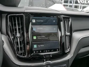 XC60 2.0 Core Recharge Plug-In Hybrid AWD
