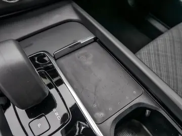 XC60 2.0 Core Recharge Plug-In Hybrid AWD