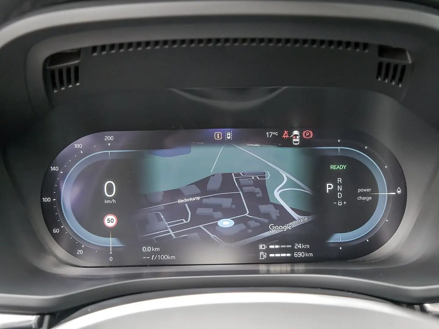XC60 2.0 Core Recharge Plug-In Hybrid AWD