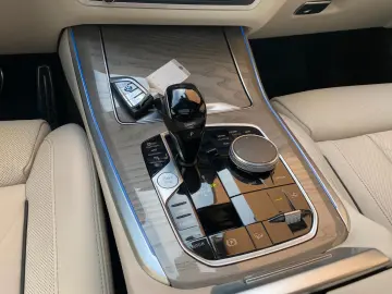 X5 xDr45e M Sport PANO*B&W*NightV*Massage*Sitzkl