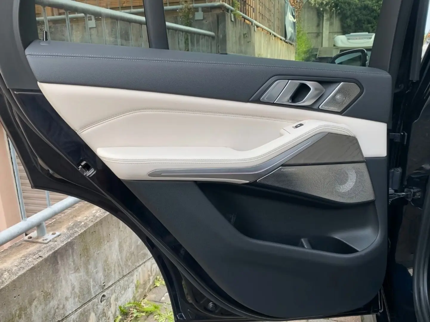 X5 xDr45e M Sport PANO*B&W*NightV*Massage*Sitzkl