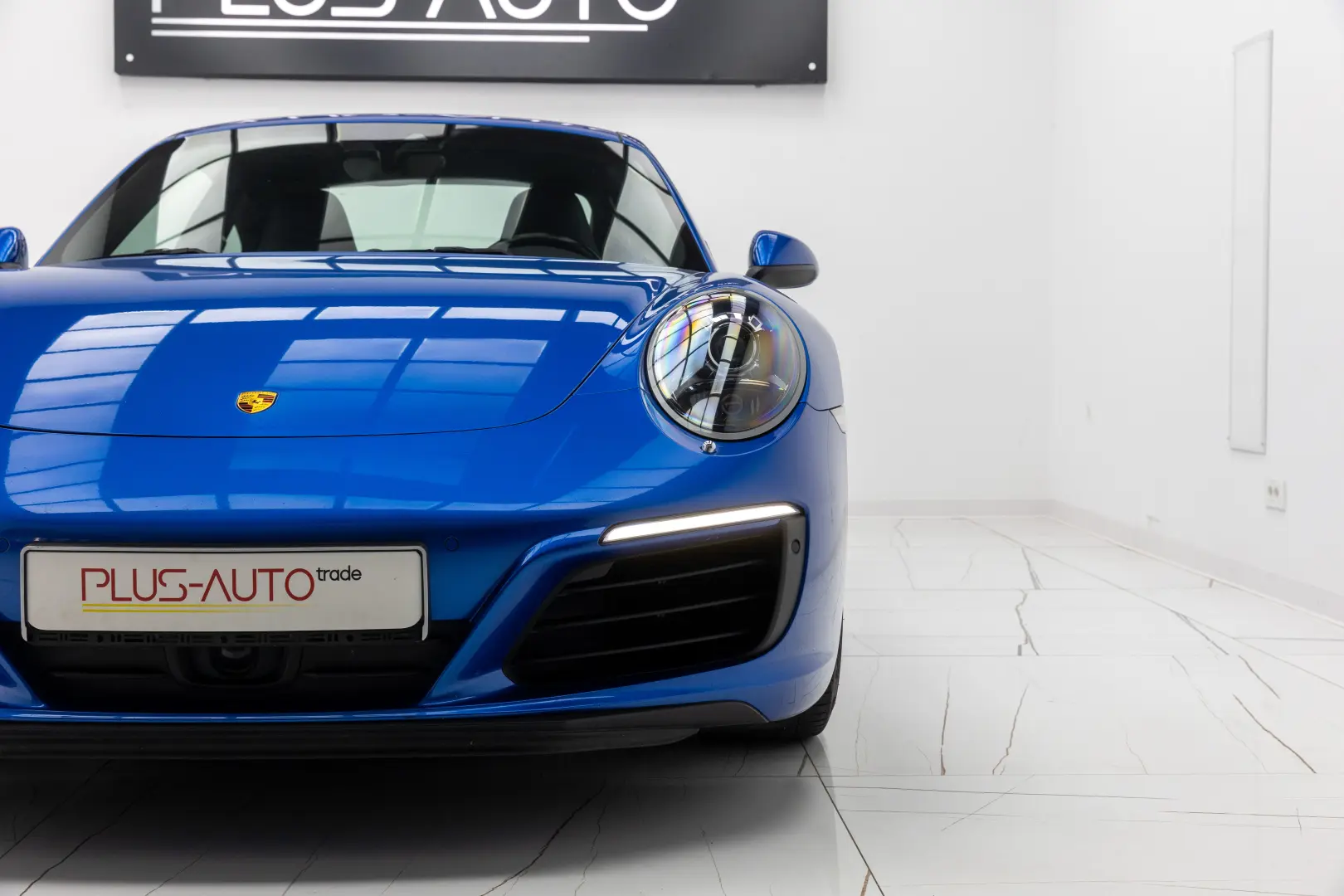 Porsche 911 Carrera 4