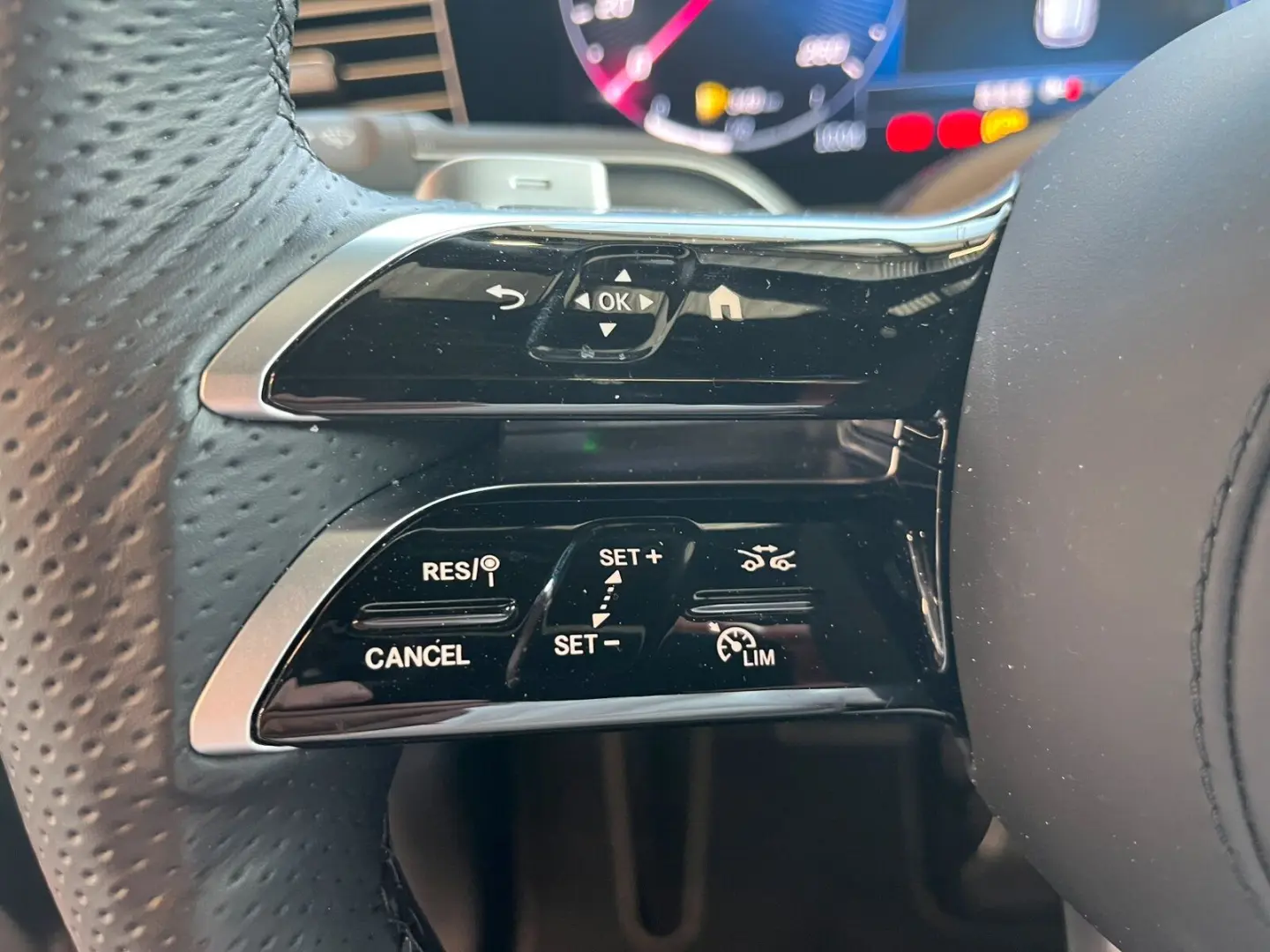 GLE 450 d 4M AMG NIGHT PANO PREMIUM AIRMATIC AH