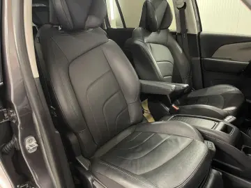 Citroen C4_GRAND_SPACE_TOURER