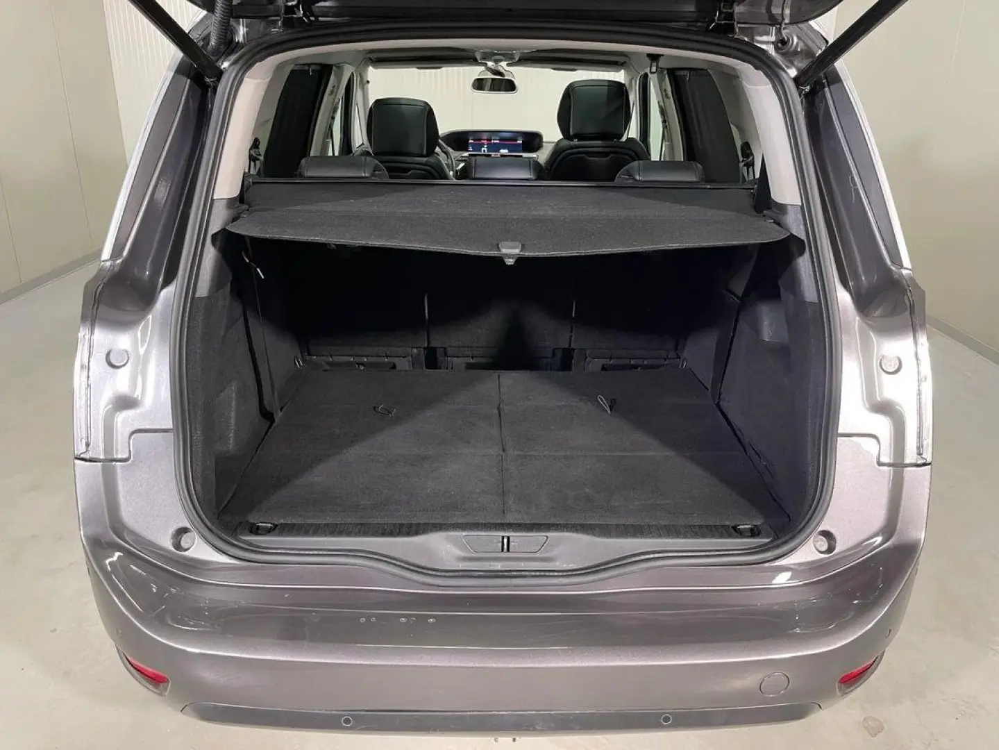 Citroen C4_GRAND_SPACE_TOURER