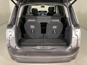Citroen C4_GRAND_SPACE_TOURER