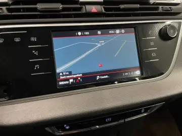 Citroen C4_GRAND_SPACE_TOURER