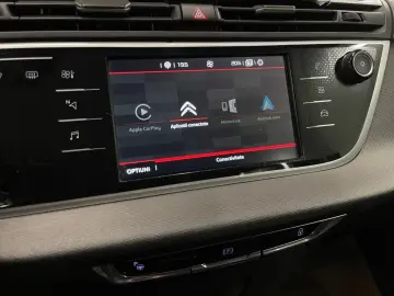 Citroen C4_GRAND_SPACE_TOURER