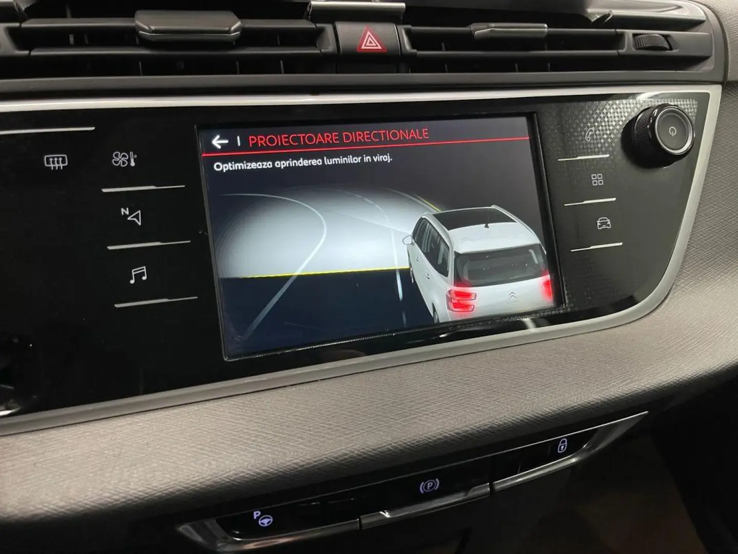 Citroen C4_GRAND_SPACE_TOURER