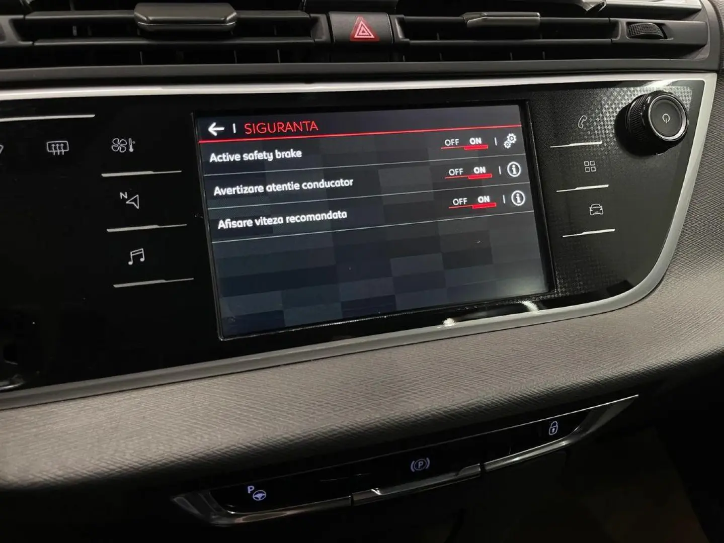 Citroen C4_GRAND_SPACE_TOURER