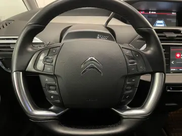Citroen C4_GRAND_SPACE_TOURER