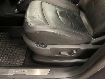 Citroen C4_GRAND_SPACE_TOURER