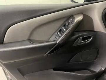 Citroen C4_GRAND_SPACE_TOURER