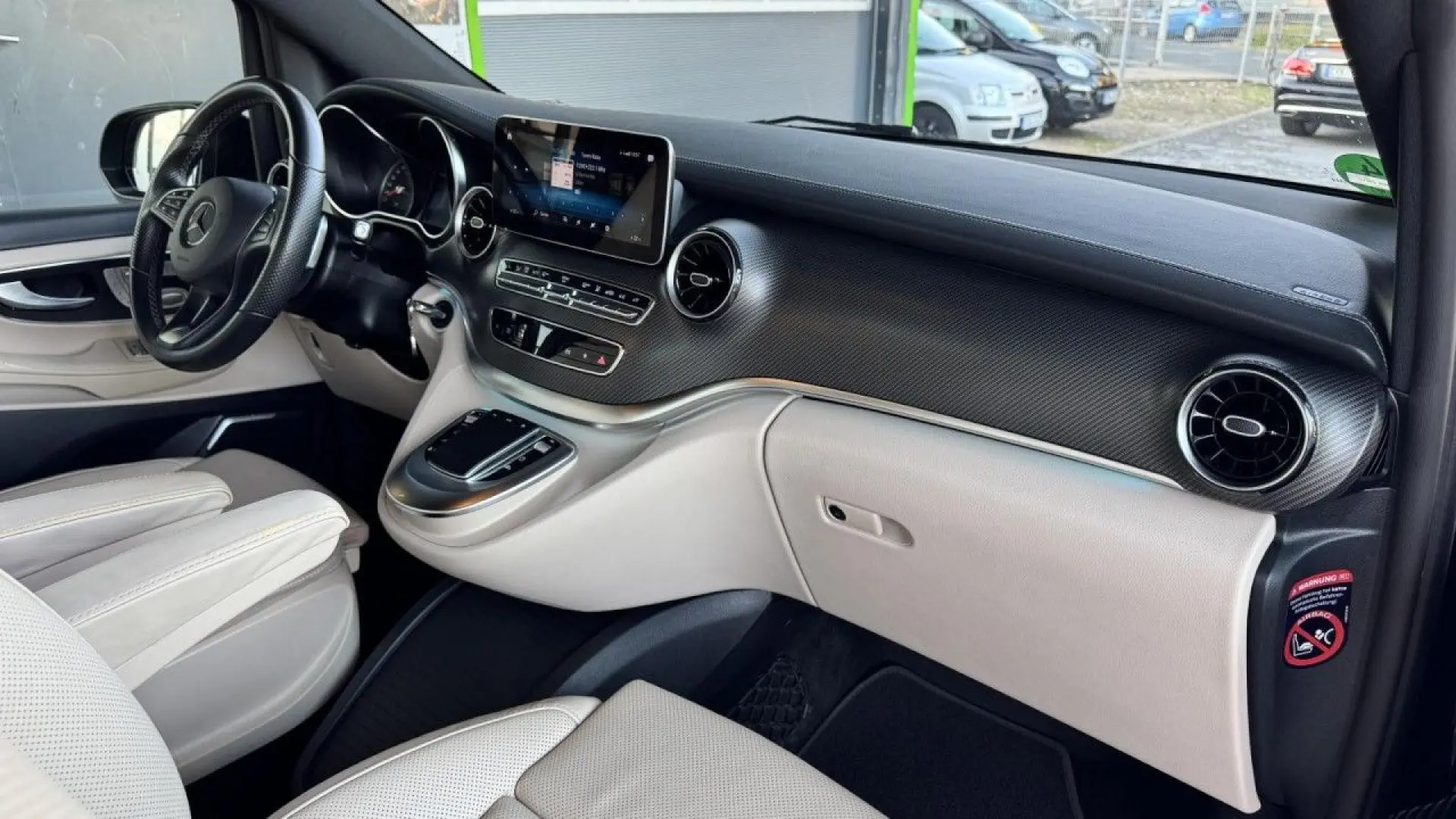V300 d AVANTGARDE EDITION Lang*Pano*Stand-H*AHK