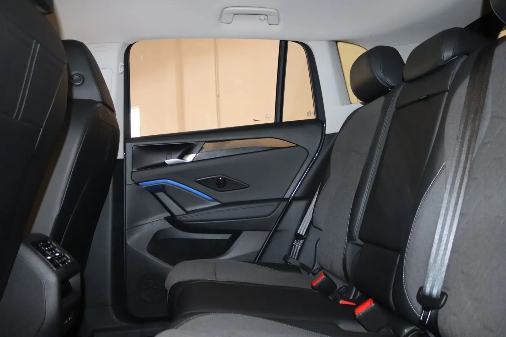 Tiguan 1.5 eTSI-Virt.-Kamera-AHK-NAV-ACC-LED-SHZ