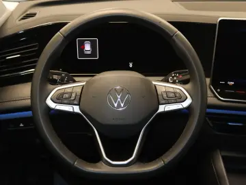 Tiguan 1.5 eTSI-Virt.-Kamera-AHK-NAV-ACC-LED-SHZ