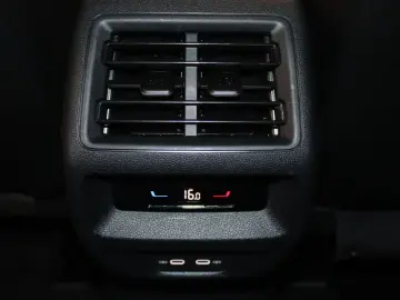 Tiguan 1.5 eTSI-Virt.-Kamera-AHK-NAV-ACC-LED-SHZ