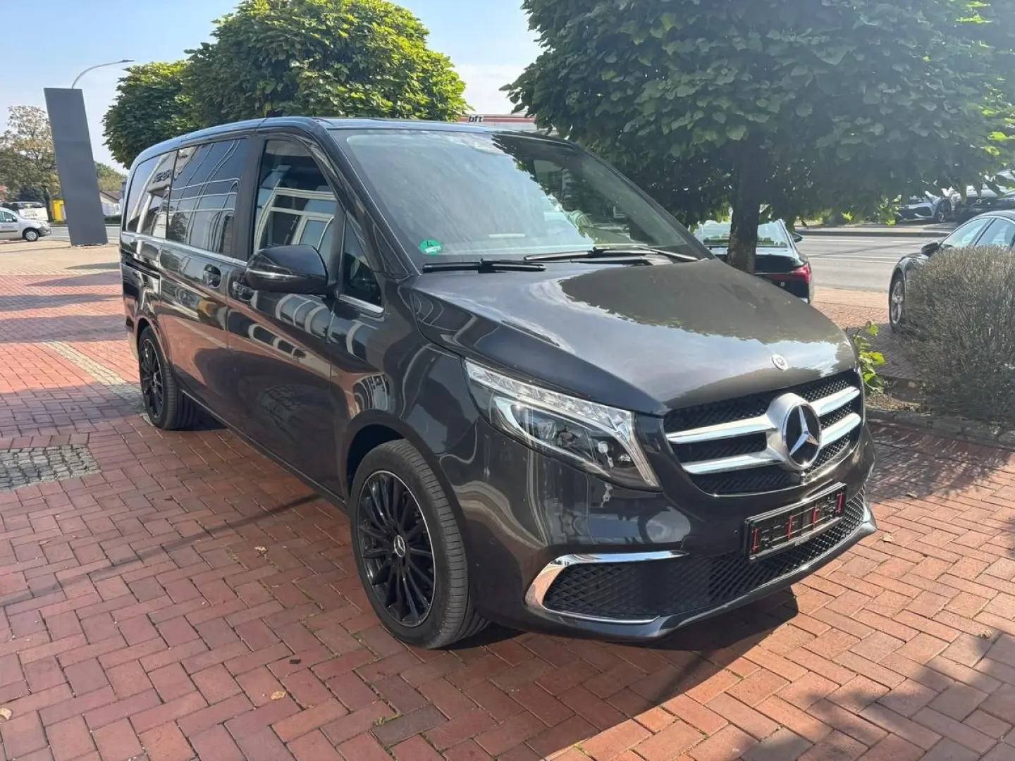 V 250 d Avantgarde lang Sport LED Navi CarPlay A
