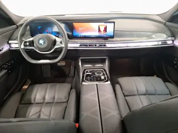750e xDrive Massage DAProf 360° ExecutiveLo HUD