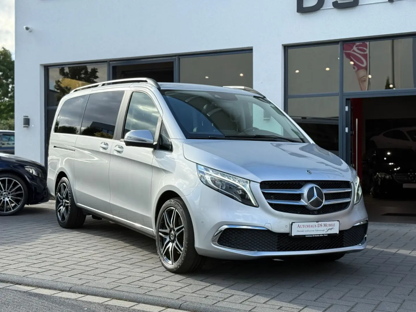 V 300 d 4M lang Avantg/AMG 19''/Standh/Pano/1HD