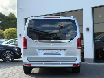 V 300 d 4M lang Avantg/AMG 19''/Standh/Pano/1HD
