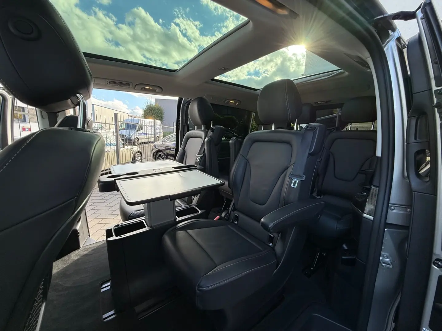 V 300 d 4M lang Avantg/AMG 19''/Standh/Pano/1HD