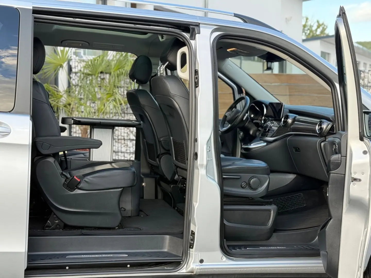 V 300 d 4M lang Avantg/AMG 19''/Standh/Pano/1HD