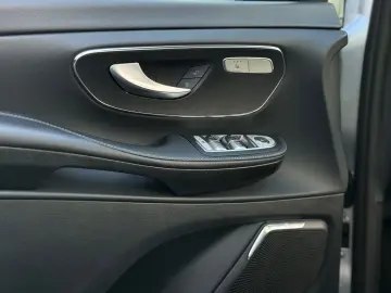 V 300 d 4M lang Avantg/AMG 19''/Standh/Pano/1HD
