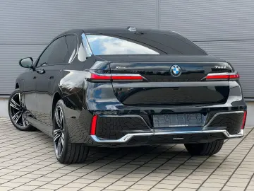 750e Lim xDrive M Sport*Integral*Pano Sky*Lounge