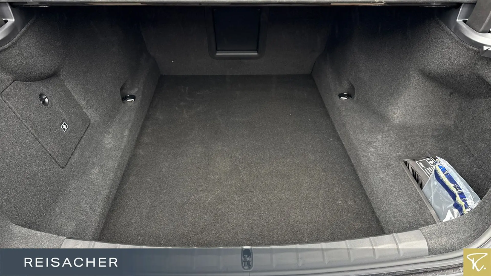 750e xDrive Navi HUD ACC 360° Massage 20