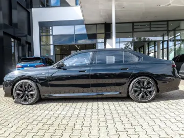 750e xDrive M Sport HUD PANO ACC 360°KAM RFK LM