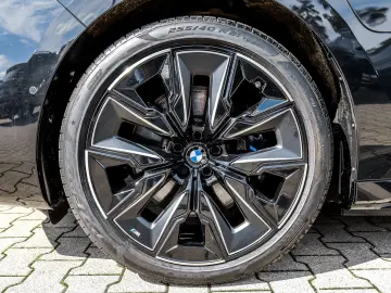 750e xDrive M Sport HUD PANO ACC 360°KAM RFK LM