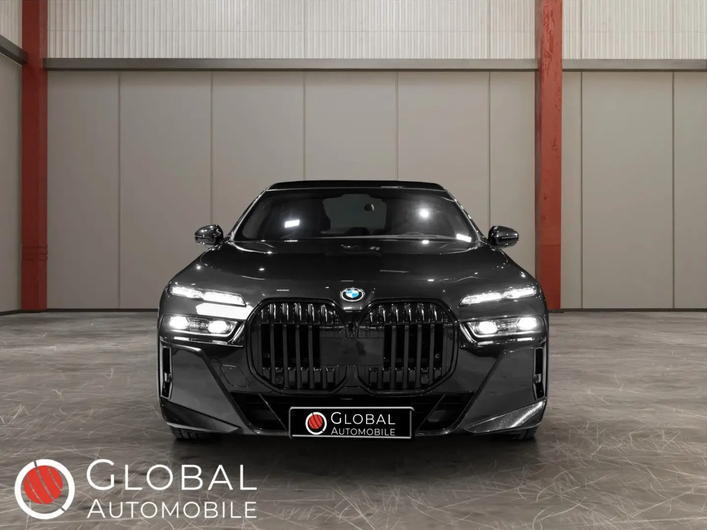 750e xDrive M Sport Pro°SKY°SOFT°MASS°VENT°B&W°