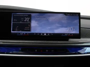 750e xDrive M SPORT PRO+TWO TONE LACK+FOND ENTER