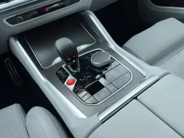 XM 50e AHK|Autobahnass.|H/K|Sitzbelüft.&Massage