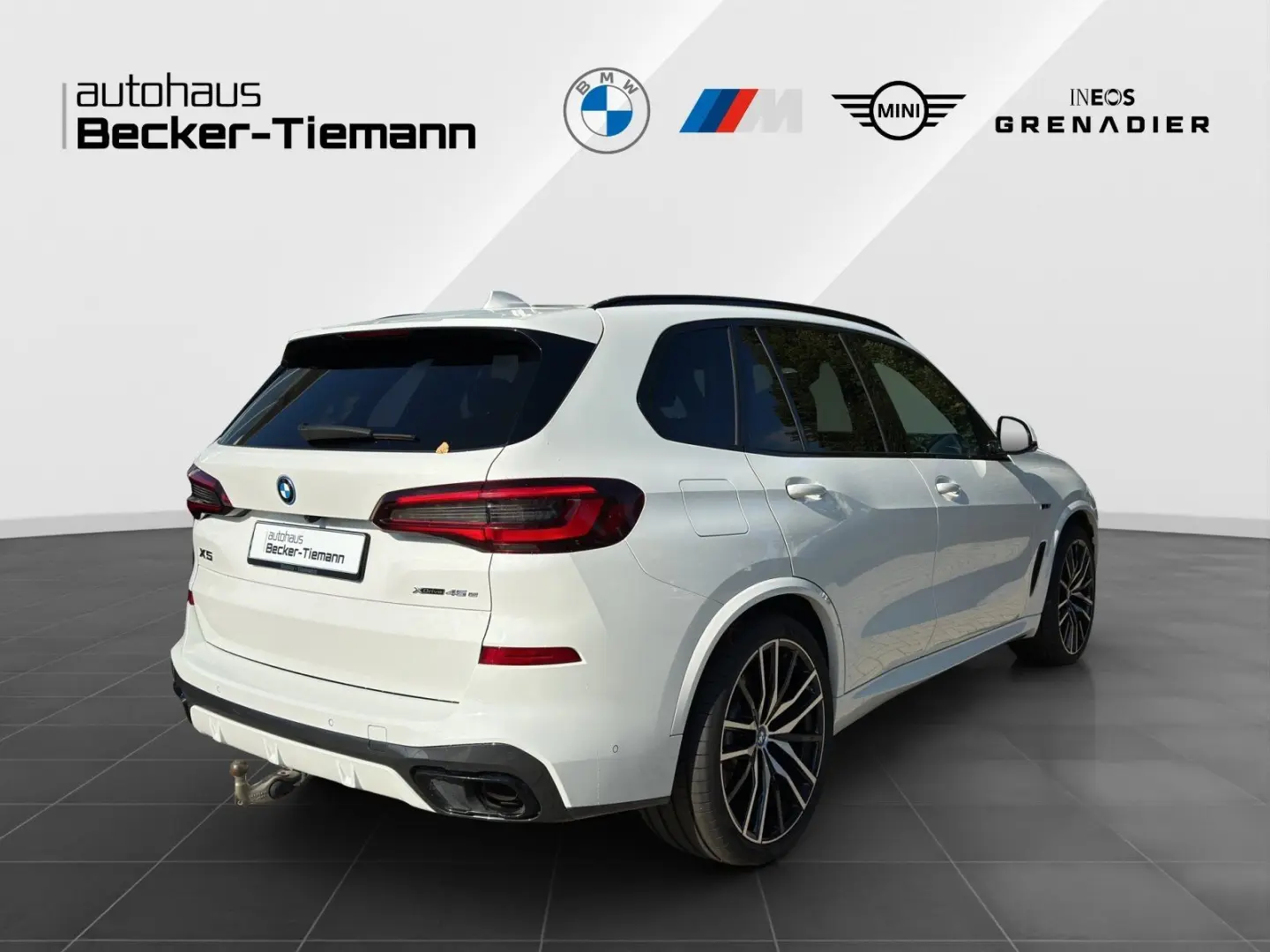 X5 xDrive45e 22