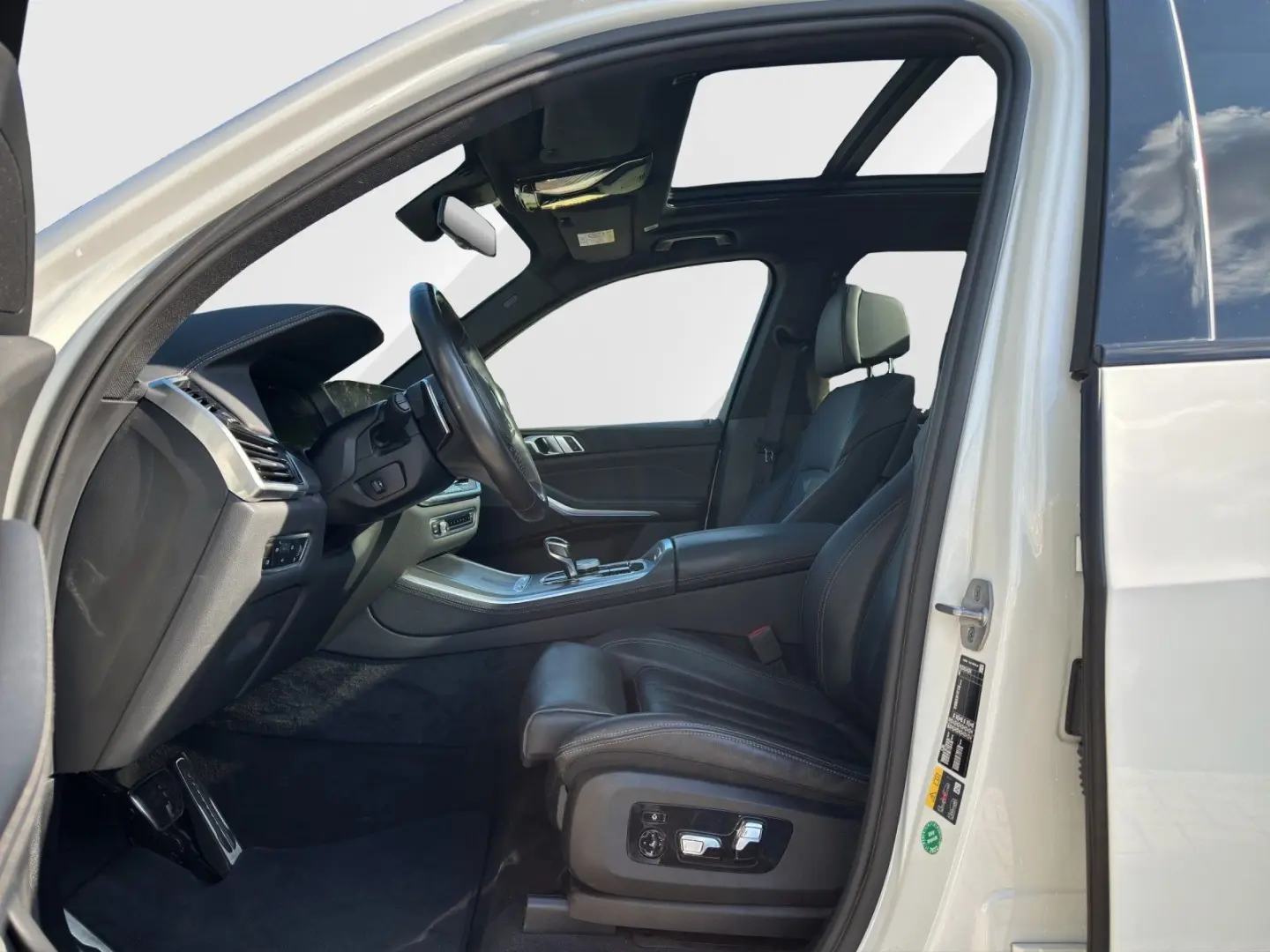X5 xDrive45e 22